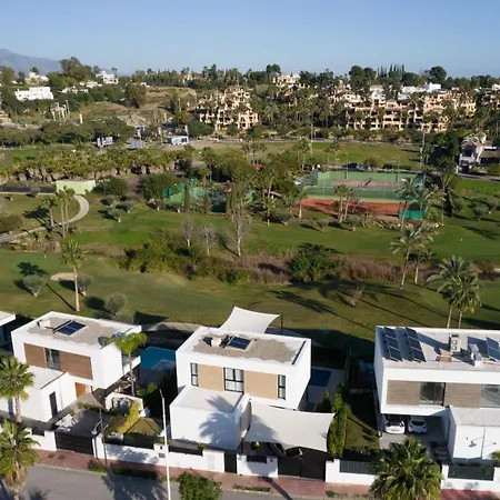 فيلة Sandie Front Golf Cinema Sauna Jacuzzi Kids Playground *