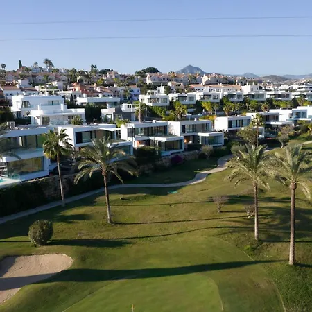 Sandie Front Golf Cinema Sauna Jacuzzi Kids Playground Villa